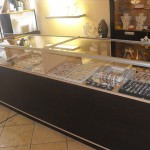 Meble wystawowe do sklepu na wymiar - Realizacje